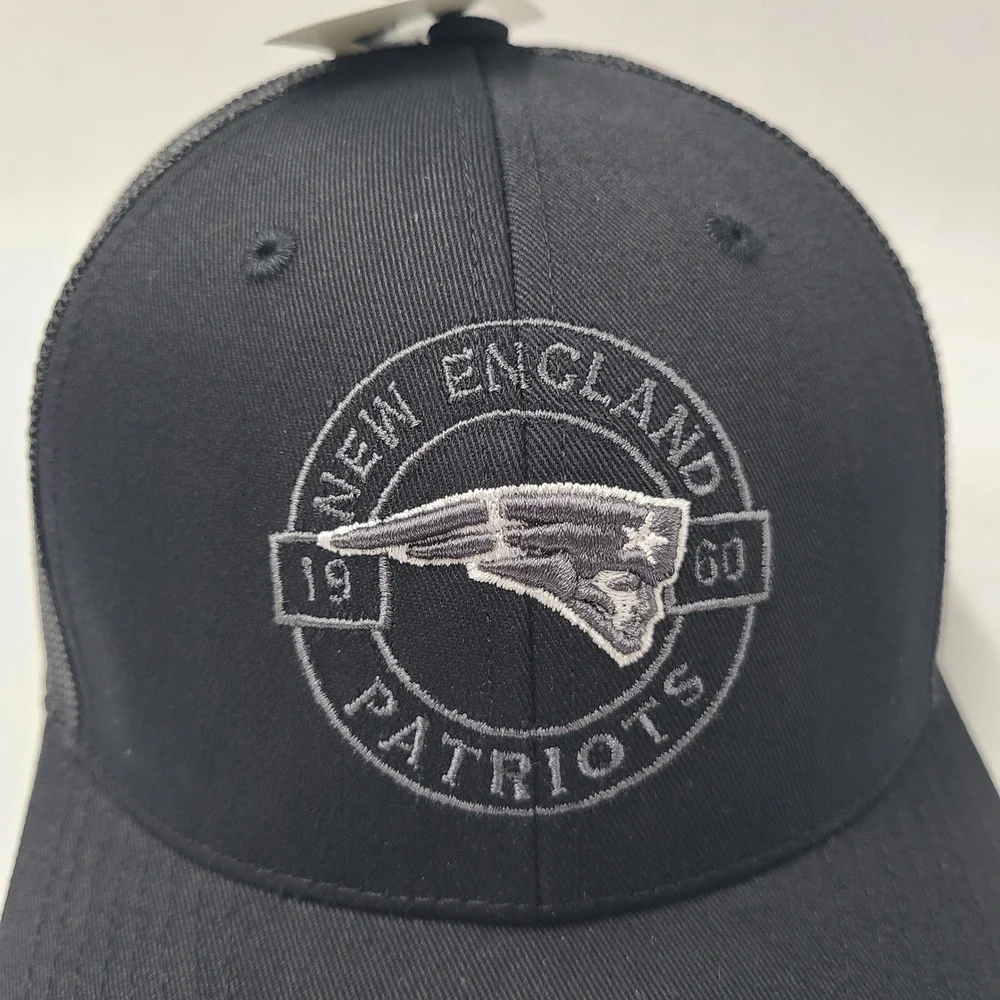 New England Patriots Hat Adjustable Trucker Mesh NFL Team Apparel Black Logo Men